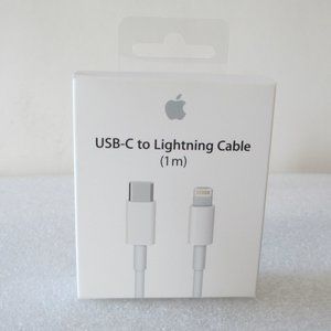 APPLE USB-C TO LIGHTNING CABLE (1M)